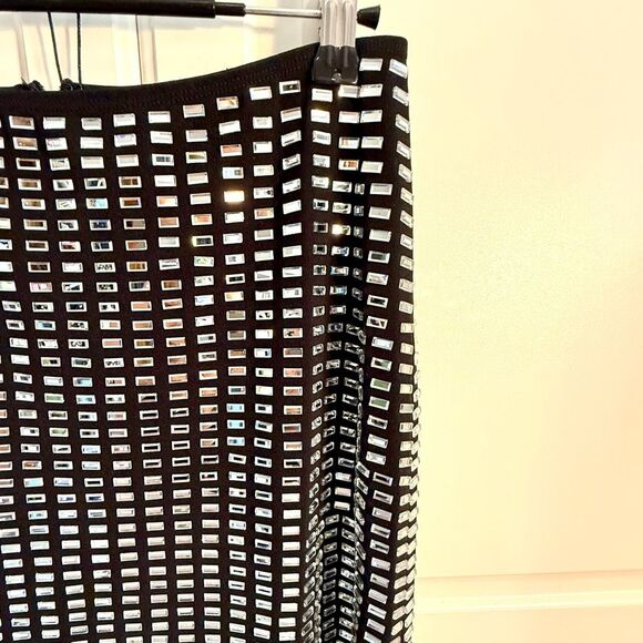 NWT WeWoreWhat Black Geo Crystal Midi Skirt.  Size S - Picture 4 of 6